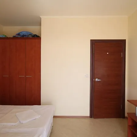 Arendoo In Palazzo Apartment